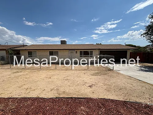 16327 Seneca Rd Photo 1