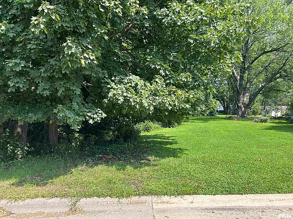 3rd image of 339 28th Ave