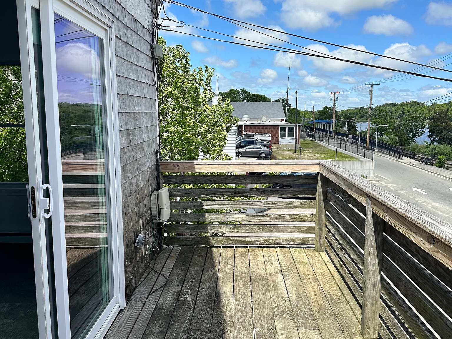 2 bed, 650 sqft, $2,500 — Photo 1