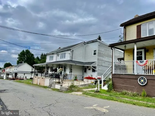 16 Trenton, Mahanoy City, PA 17948