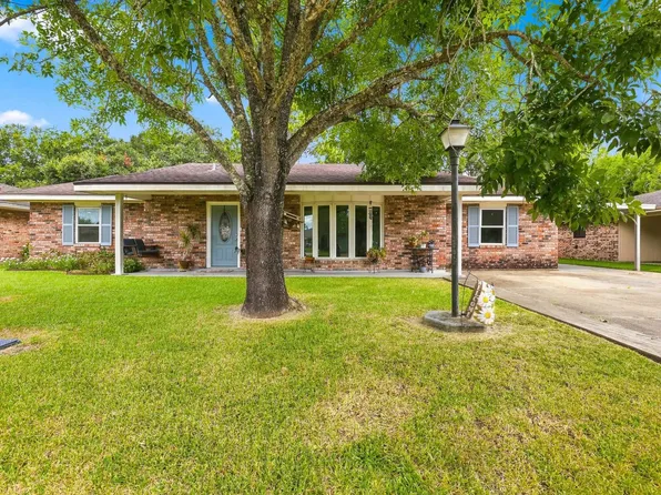 204 Hogan St, Berwick, LA 70342