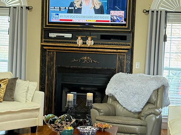 3rd image of 797 Roy Bird Rd