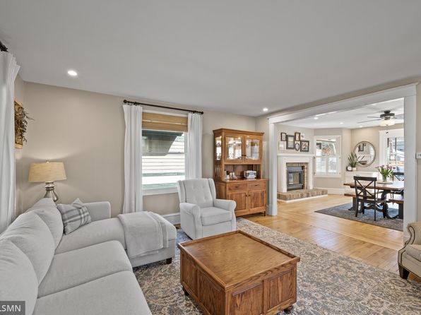 2168 1st St, White Bear Lake, MN 55110