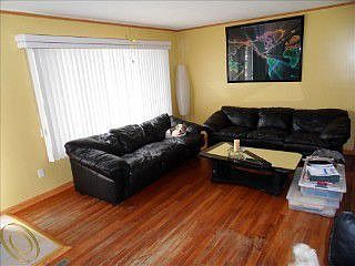 3rd image of 1636 Fontaine Ave