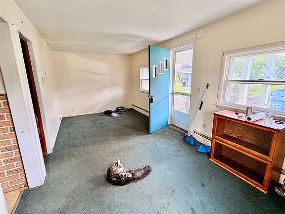3rd image of 57 Saratoga Ave
