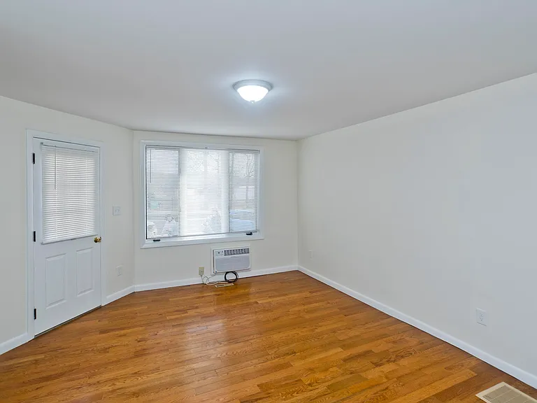 181 State St #2 — Photo 6
