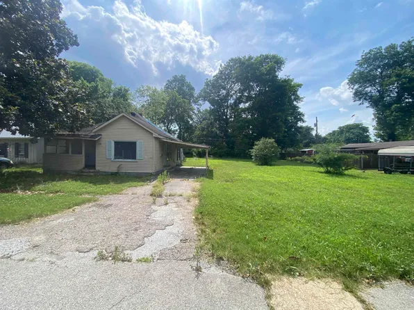 318 Gum Ave, Trumann, AR 72472