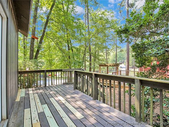 3rd image of 325 Watergap Dr