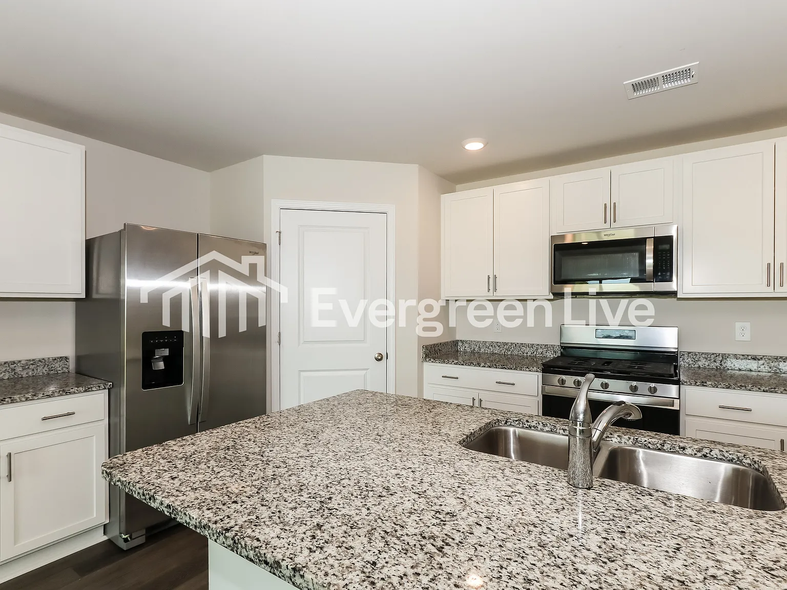 1190 Ridgeford Drive — Photo 1