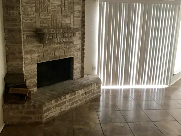 16254 Indian Mill Dr, Houston, TX 77082