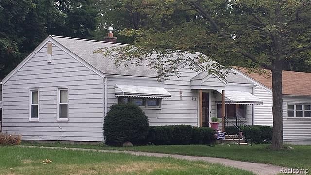 2nd image of 719 Robinwood Dr