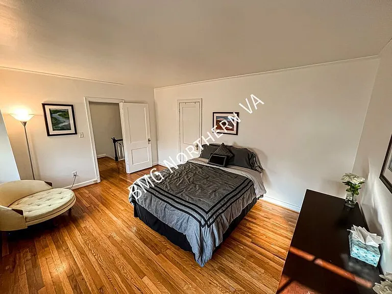 1400 S Edgewood St #520 — Photo 16