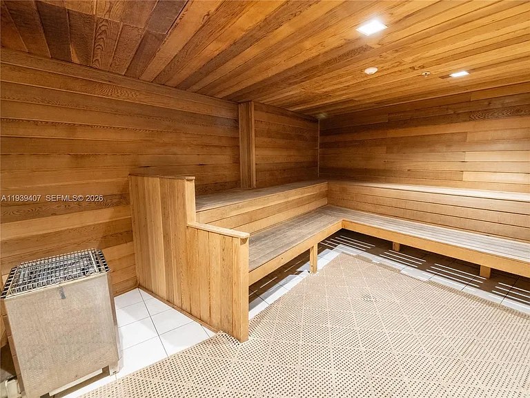 2500 Parkview Dr #2517 — Photo 48