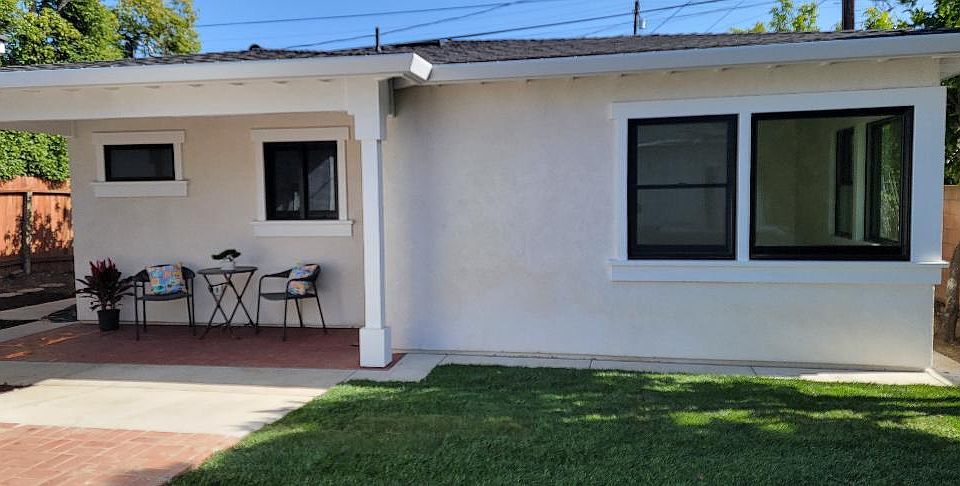1st image of 522 E Jefferson Ave