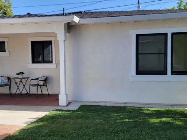 522 E Jefferson Ave, Orange, CA 92866