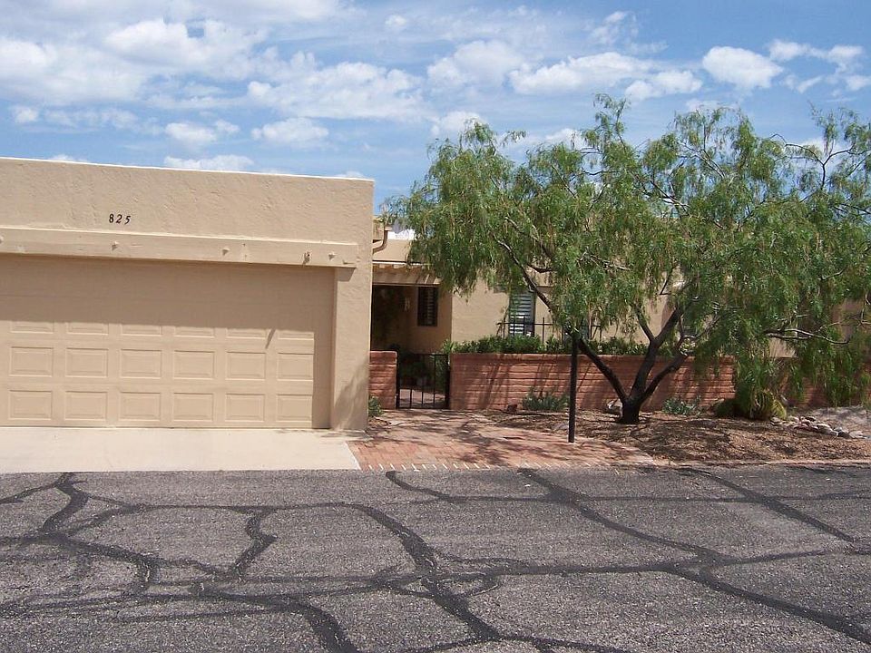 1st image of 825 S Los Rubies Cir