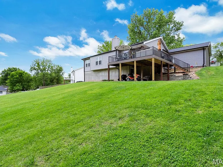 2947 Meramar Dr — Photo 33
