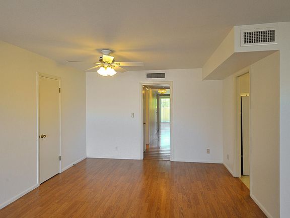 5th image of 3010 E 6th St Unit 38