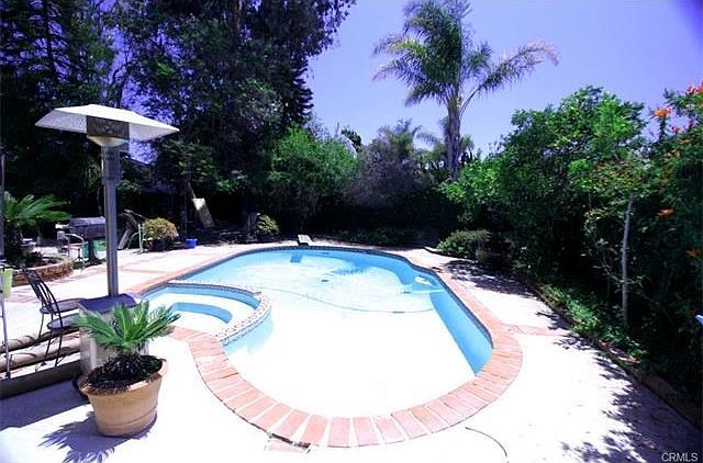 2nd image of 5302 Clark Cir