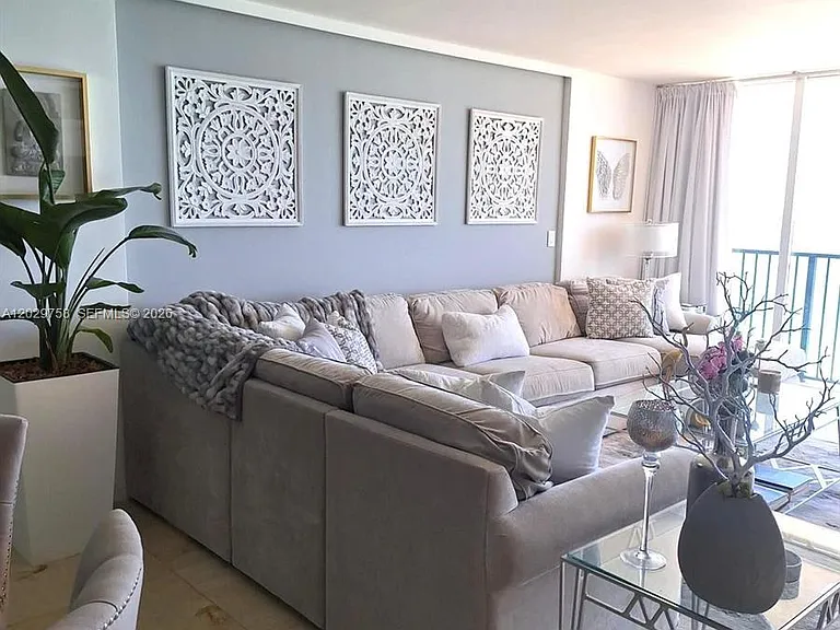 2201 S Ocean Dr #2001 — Photo 13