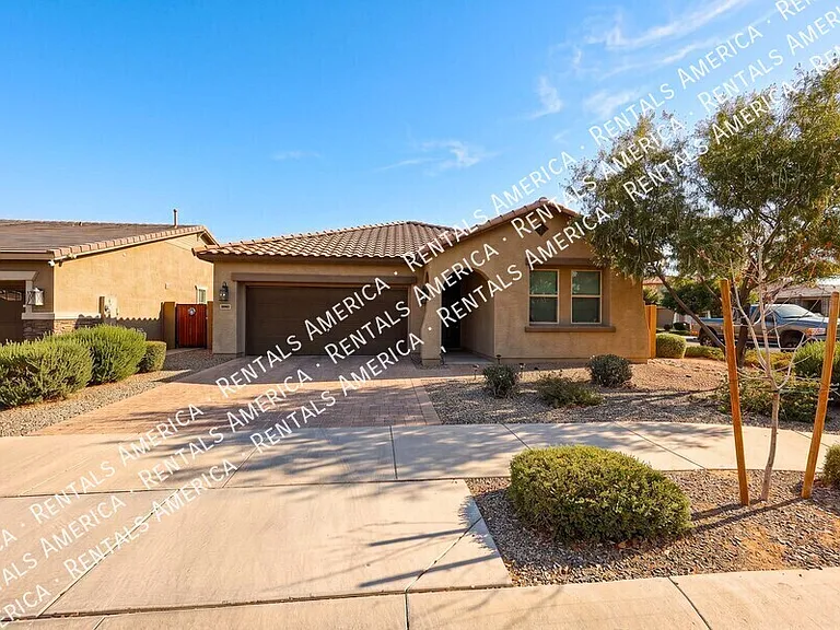 18963 S 209th Pl — Photo 2