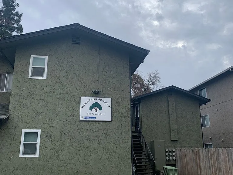 Walnut Creek Apartments — Photo 1