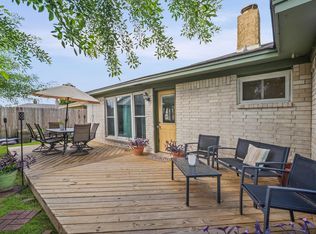 4915 Charnock Dr, Alvin, TX 77511