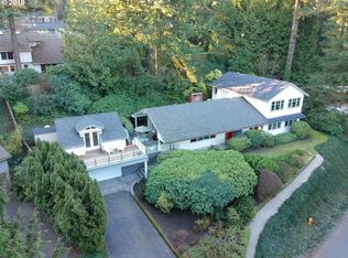 2245 SW Humphrey Park Rd, Portland, OR 97221