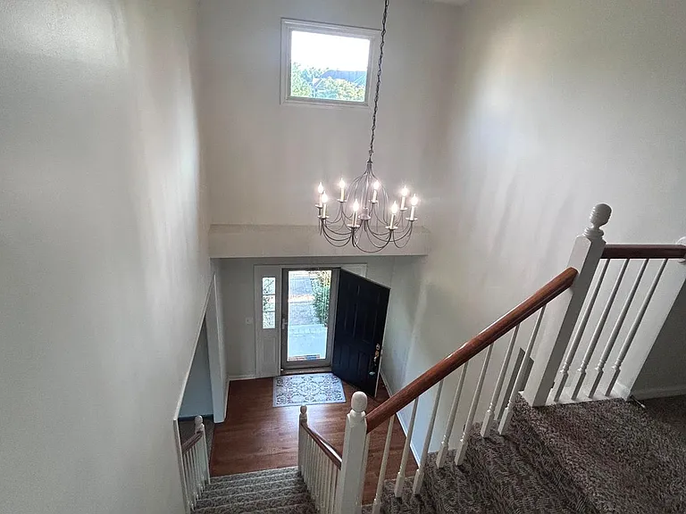 15317 Lowell Ave — Photo 12