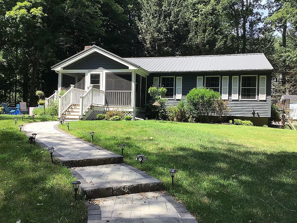 1st image of 11 Beach Dr