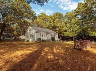 375 Old Russell St, Woburn, MA 01801