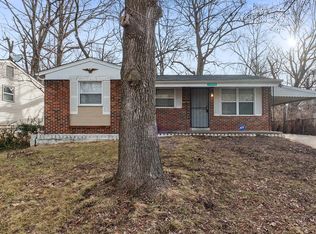 10256 Lord Dr, Saint Louis, MO 63136