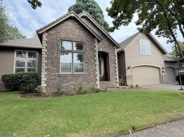 3333 Riverplace Dr, Eugene, OR 97401
