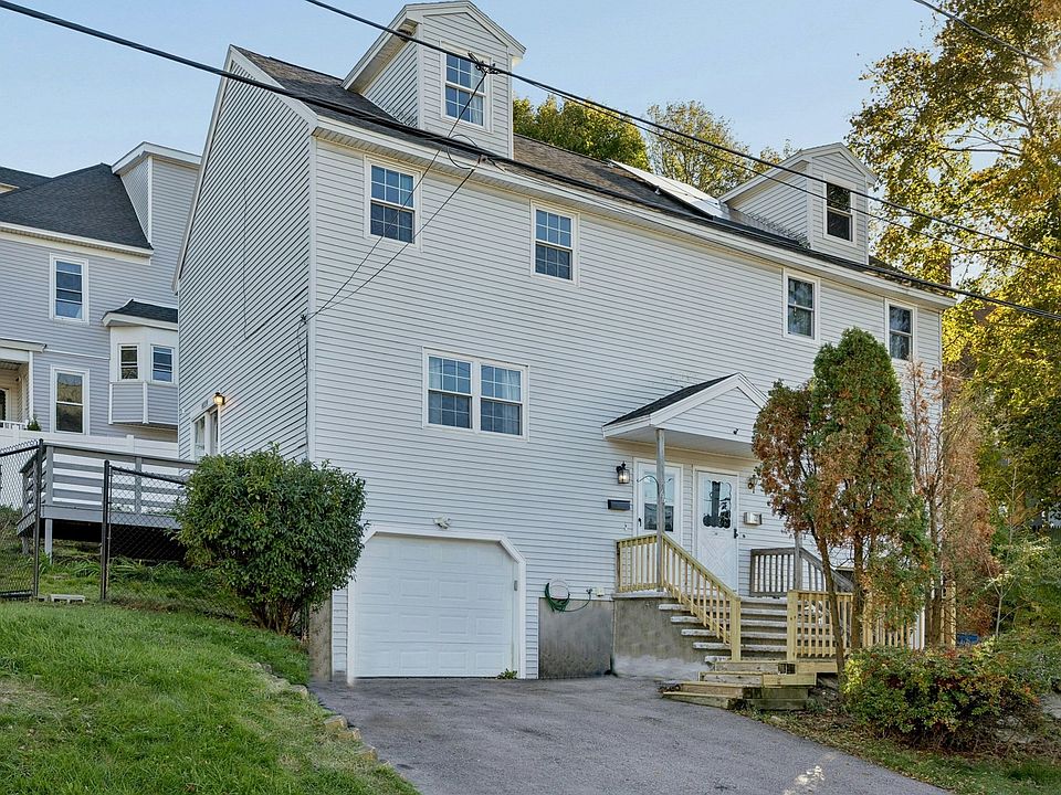 1st image of 66 Byron Ave Unit 66