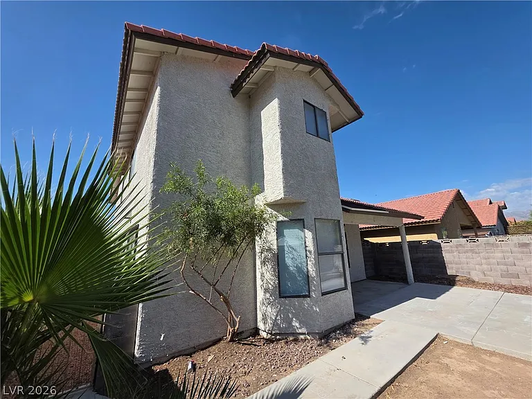 6444 Deadwood Rd — Photo 10