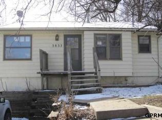 3833 Grover St, Omaha, NE 68105