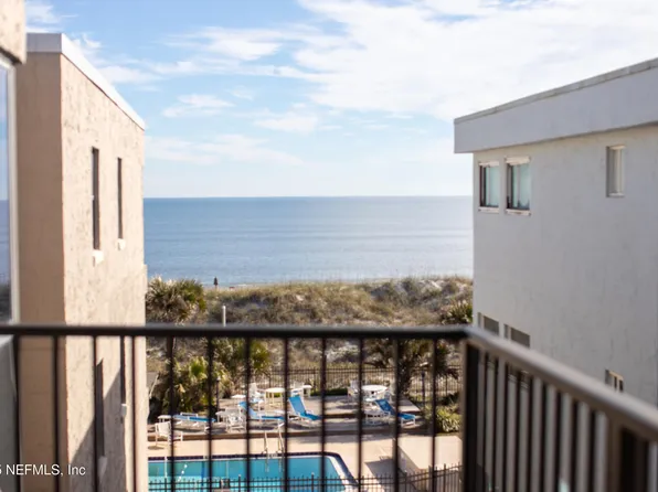 411 1ST Street S #402, Jacksonville Beach, FL 32250