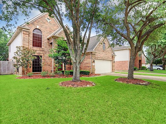 3rd image of 6405 River Glen Ct