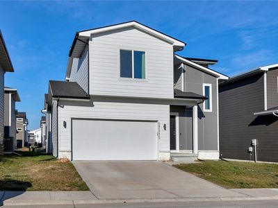 17115 Mistflower Ln, Urbandale, IA, 50323
