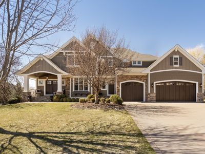 6630 Chestnut Ln, Chanhassen, MN, 55317