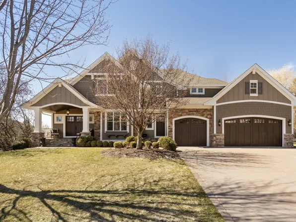 6630 Chestnut Ln, Chanhassen, MN 55317