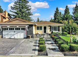 701 Scottsdale Dr, Vacaville, CA 95687
