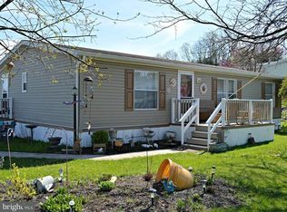 111 Goldenrod Ct, Lancaster, PA 17603