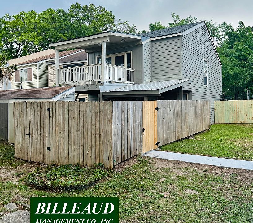 1st image of 13 Larkspur Ln