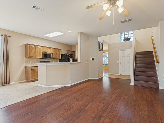 5th image of 3000 Gettysburg Ln