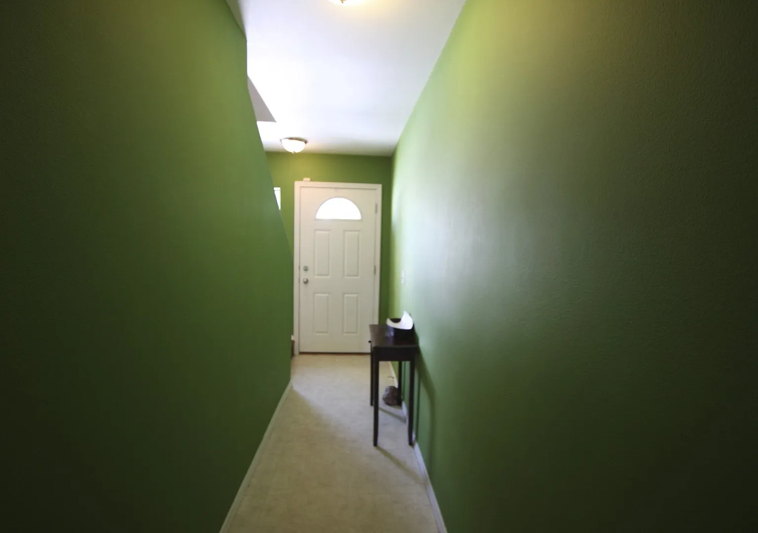 4 Bedroom Eagle River Condo — Photo 2