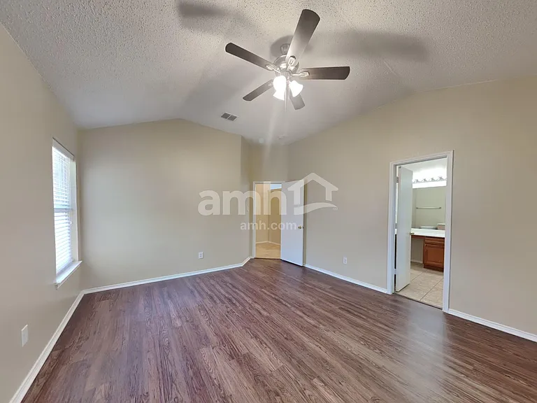 7810 Tin Cup Dr — Photo 9