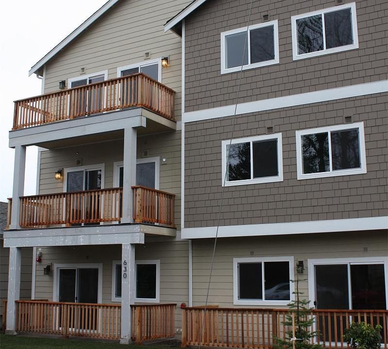 1st image of 630 N Trafton St APT B