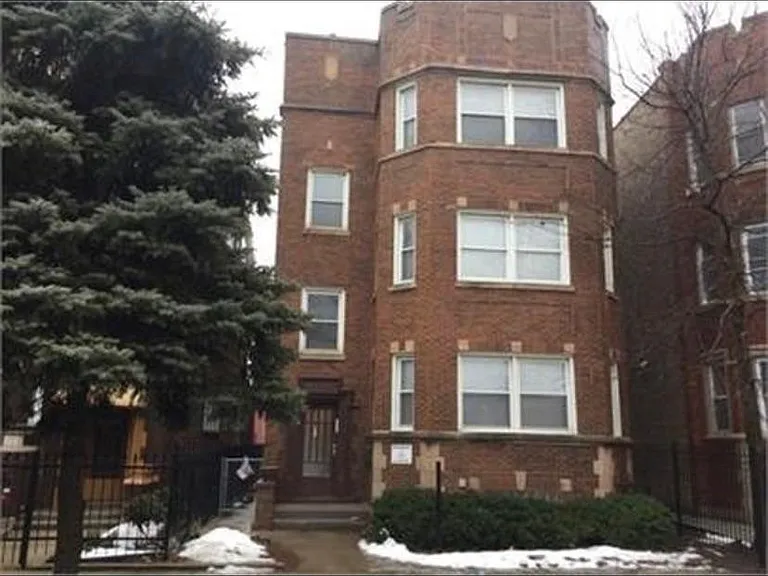 7831 S Cornell Ave #3 — Photo 1