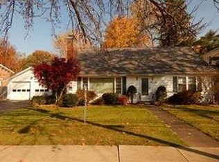 137 Center St, Fredonia, NY 14063